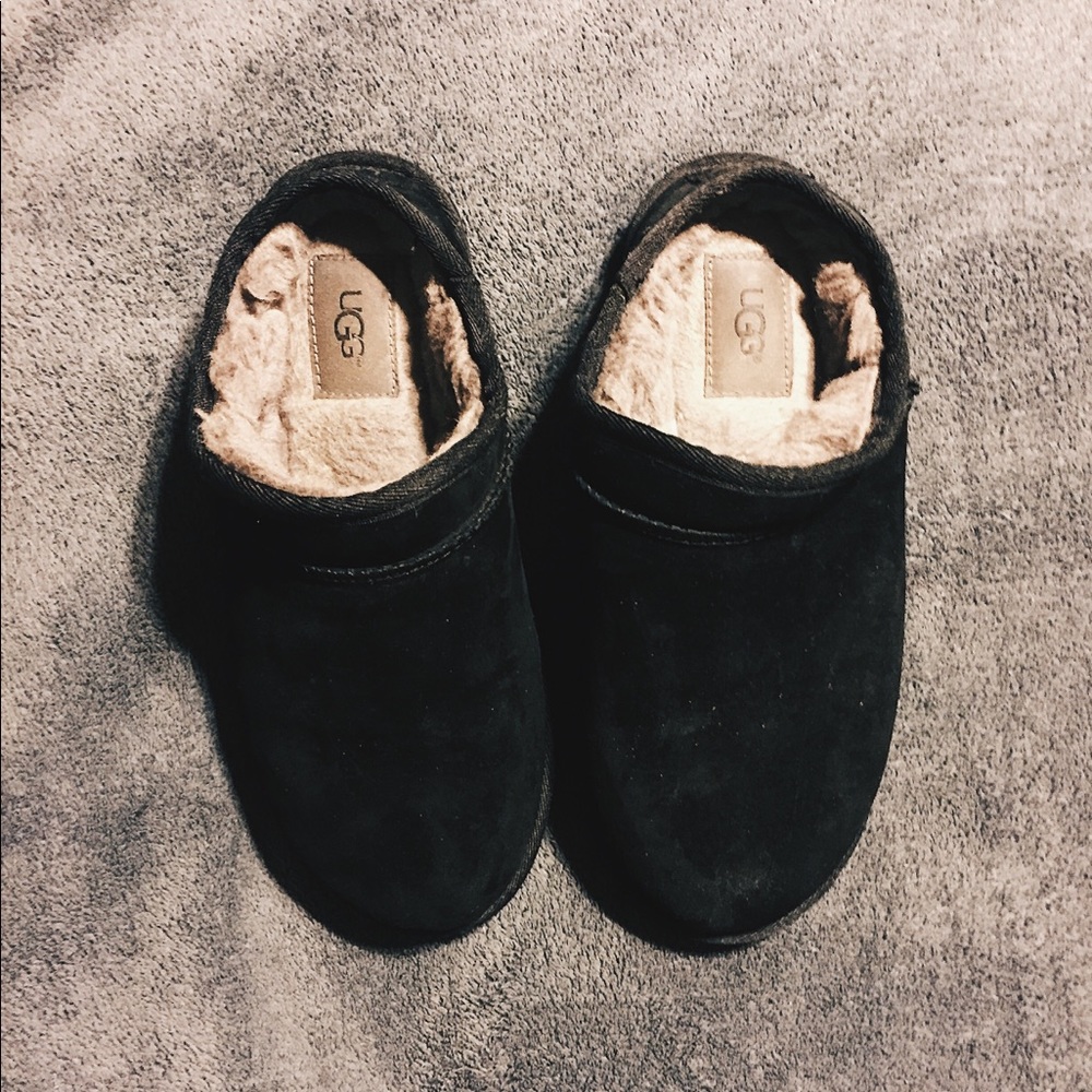 ‼️ UGG Classic Slipper